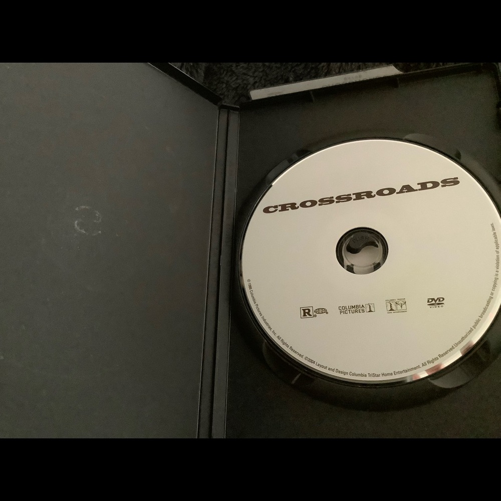 Crossroads DVD - Picture 7 of 8
